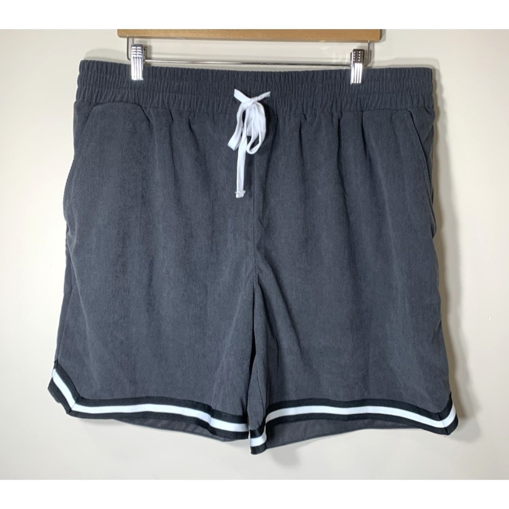 BP Shorts Mens XL Gray Corduroy Athletic Style Stripes Drawstring 6.5" inseam